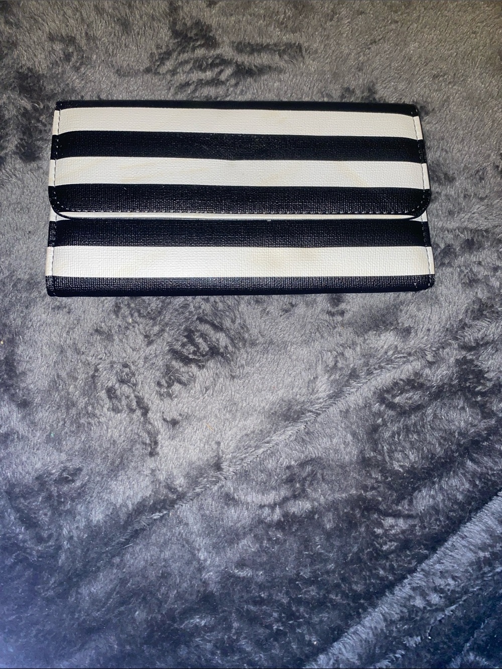 Kut from the Kloth Black and White Striped Wallet